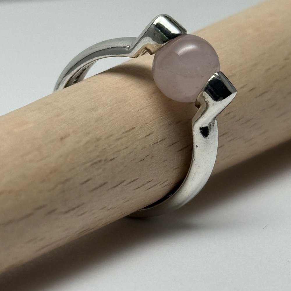 Rose quartz ball 925 silver ring
